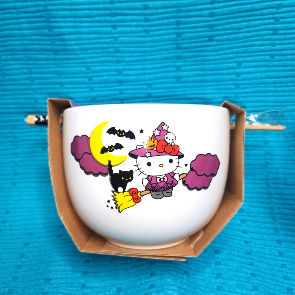 NEW Sanrio 2024 Hello Kitty Halloween Witch White Ramen Noodle Bowl Chopsticks